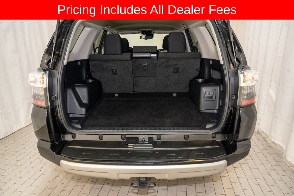 Used 2023 Toyota 4Runner TRD Off-Road AWD/4WD image 5