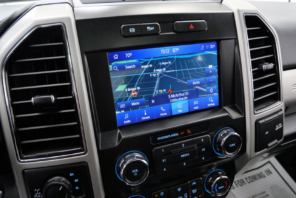 Used 2021 Ford F250 Lariat w/ Lariat Ultimate Package AWD/4WD image 36