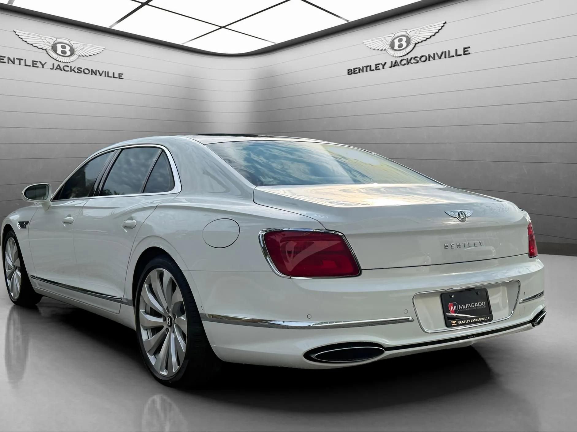 New 2026 Bentley Flying Spur Plug-In Hybrid image 3
