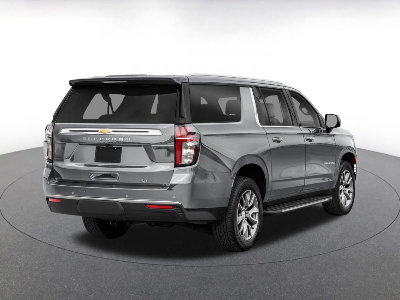 Used 2024 Chevrolet Suburban LT AWD/4WD image 10