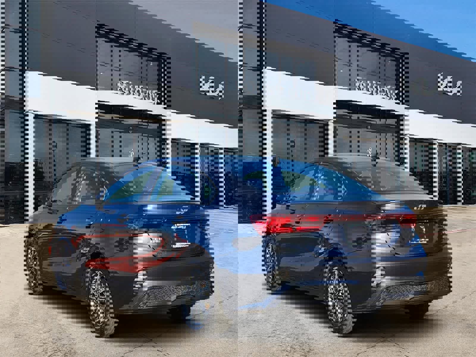 Certified 2024 Kia Forte LXS w/ LXS Technology Package image 6