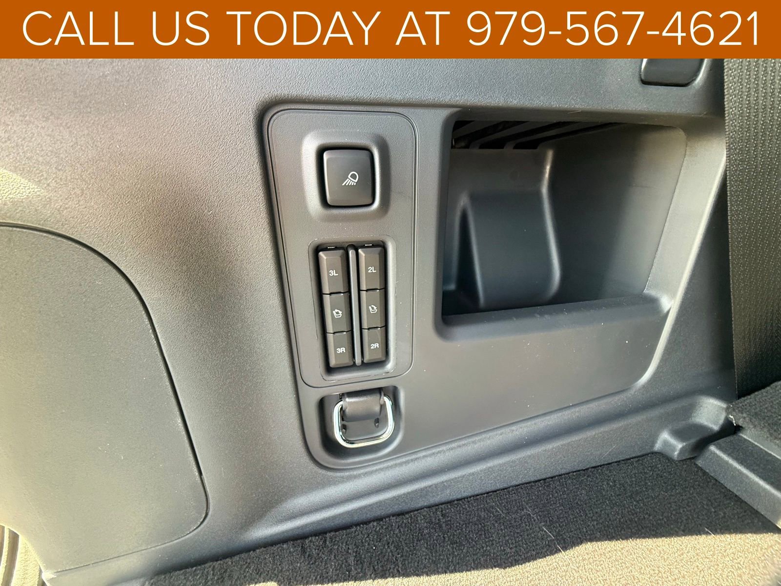 New 2025 Ford Expedition Platinum image 47