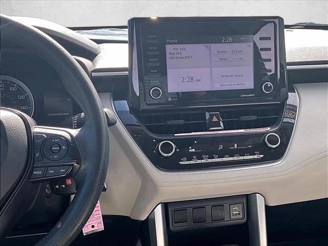 Used 2022 Toyota Corolla Cross L image 6