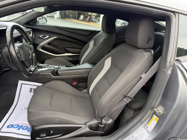 Certified 2022 Chevrolet Camaro LT image 10