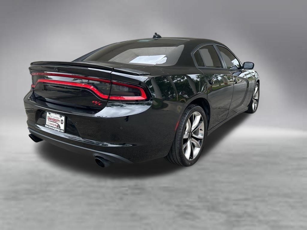 Used 2015 Dodge Charger R/T RWD image 4