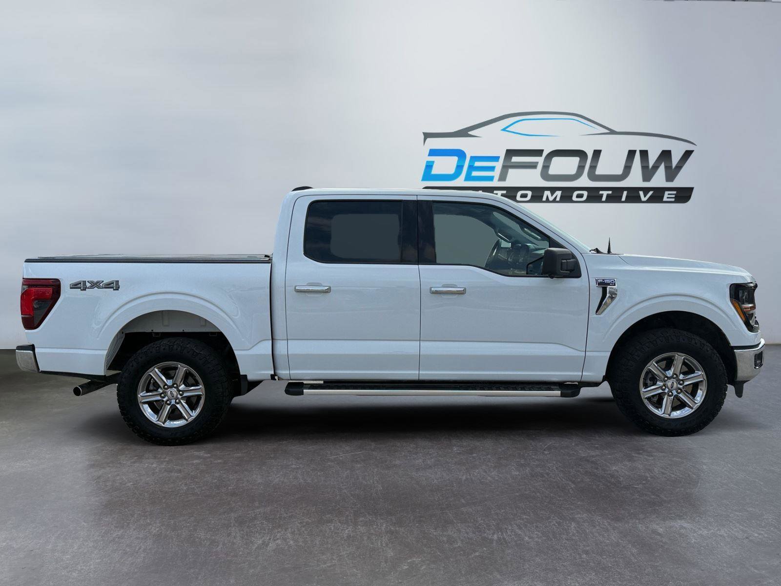 Used 2024 Ford F150 XLT w/ Tow/Haul Package image 2
