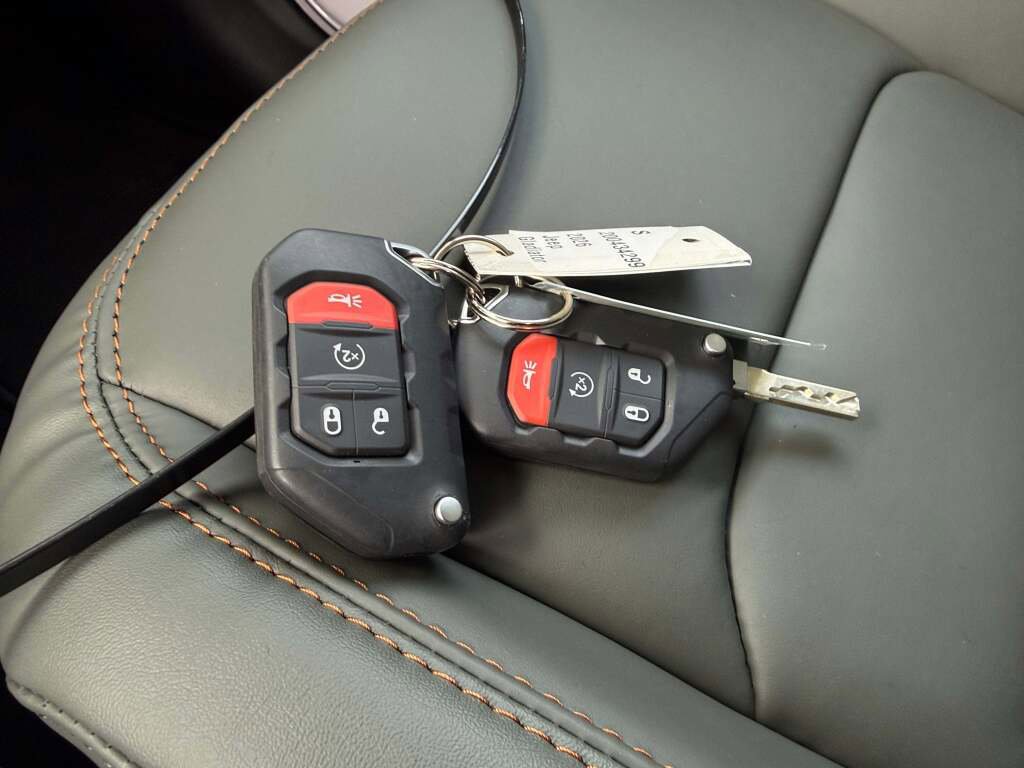 New 2026 Jeep Gladiator Mojave image 30