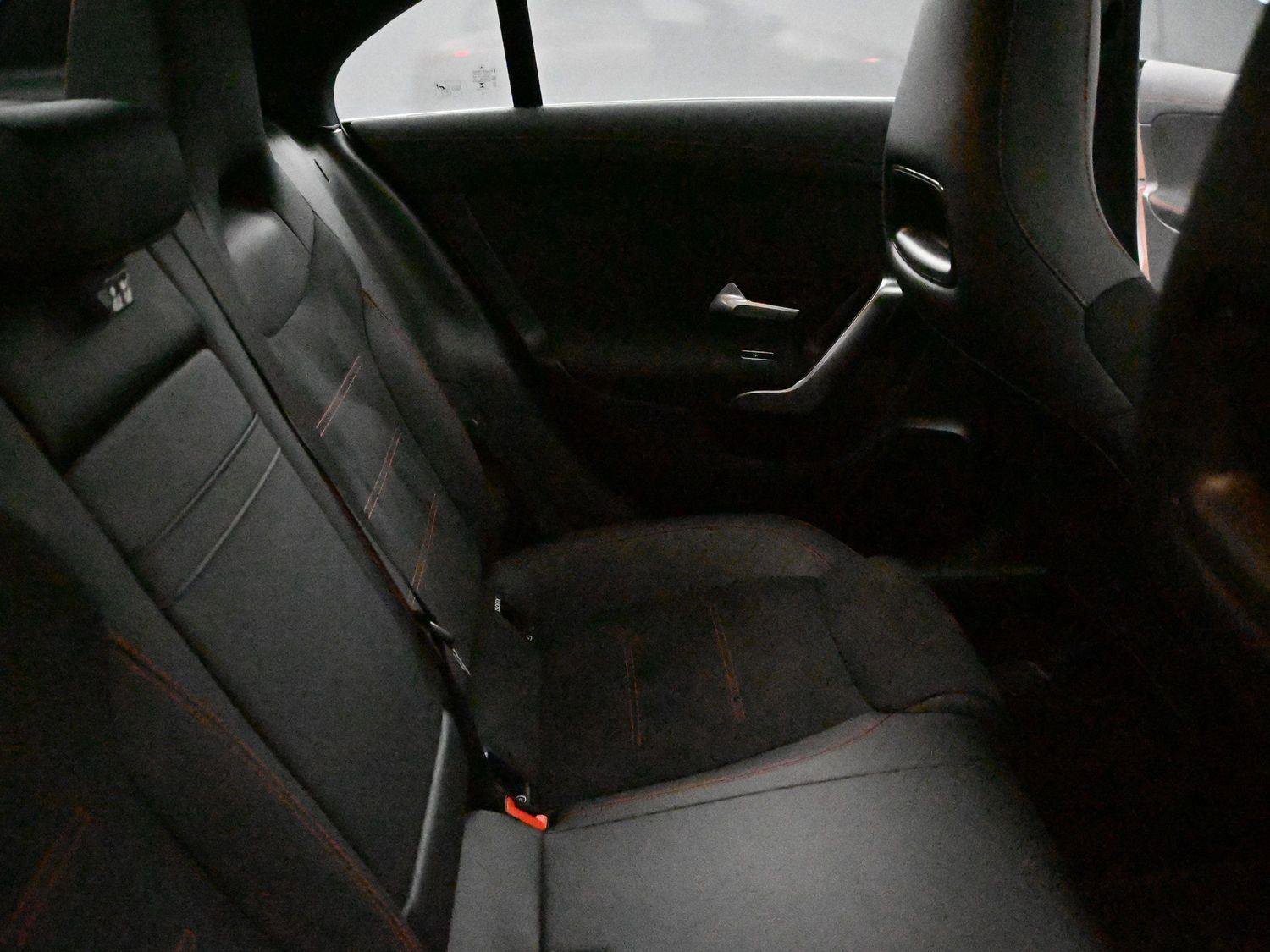 Used 2022 Mercedes-Benz CLA 250 4MATIC image 24