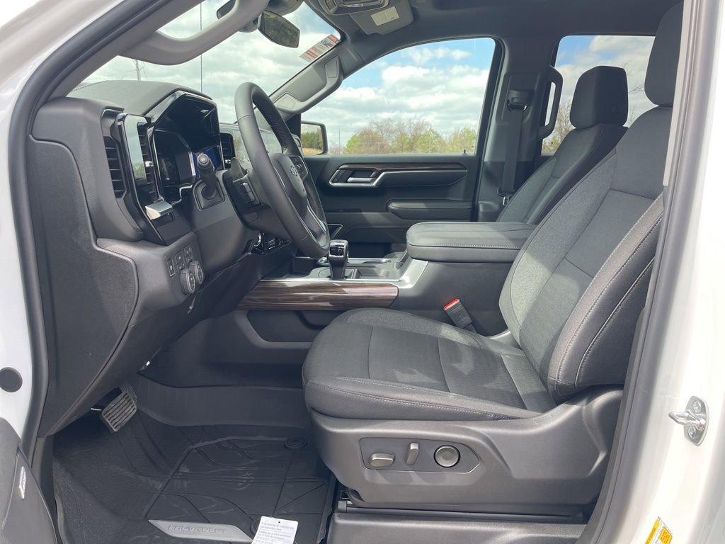 New 2026 Chevrolet Silverado 1500 RST w/ Redline Edition image 12