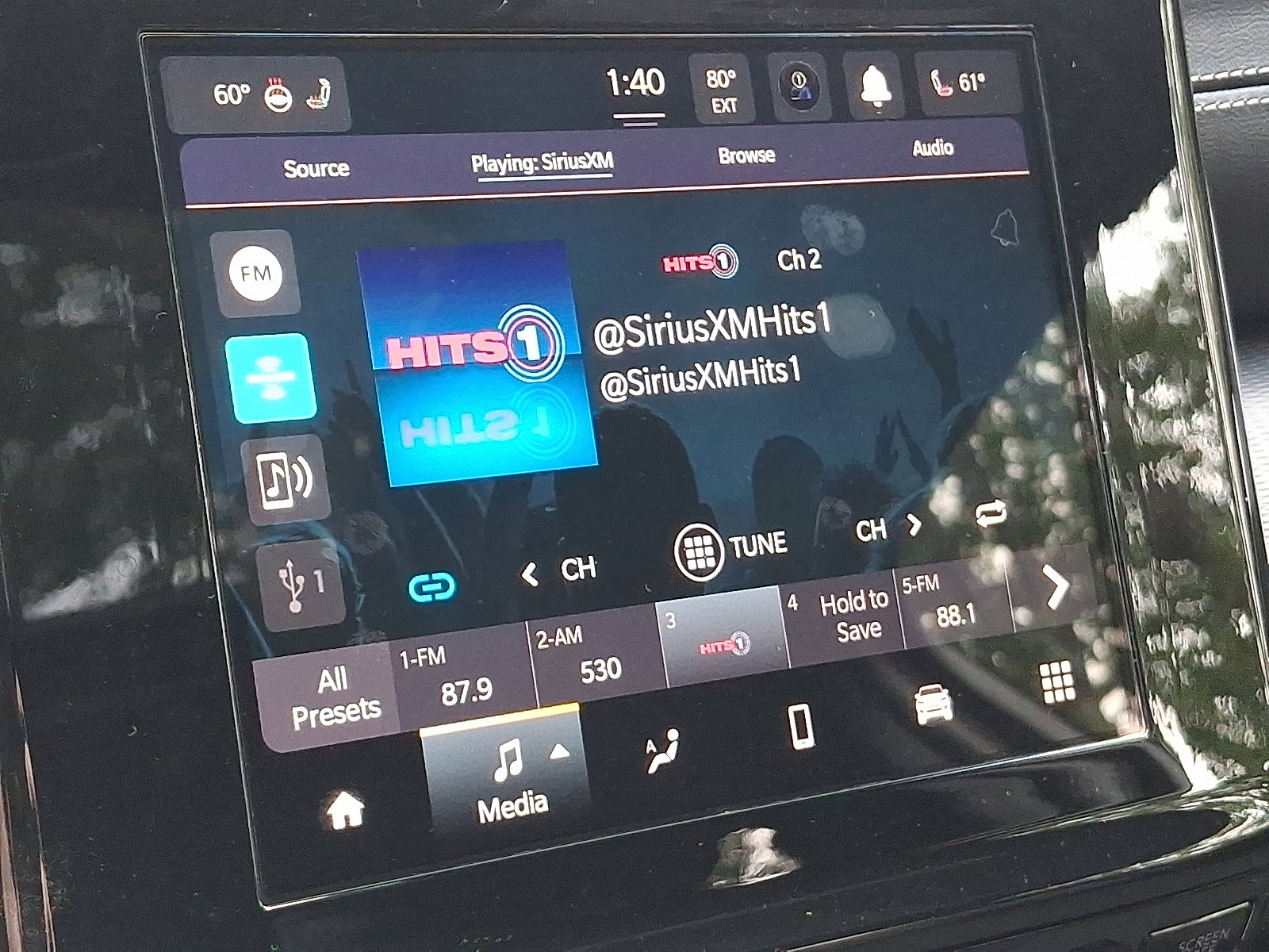 New 2025 Jeep Grand Cherokee Altitude image 11