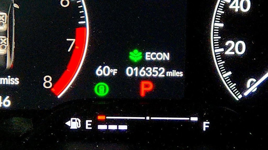 Used 2025 Honda Civic Sport image 15