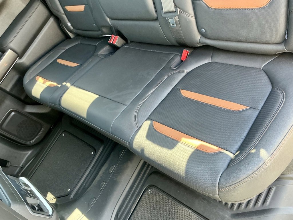 Used 2021 GMC Sierra 1500 AT4 image 35