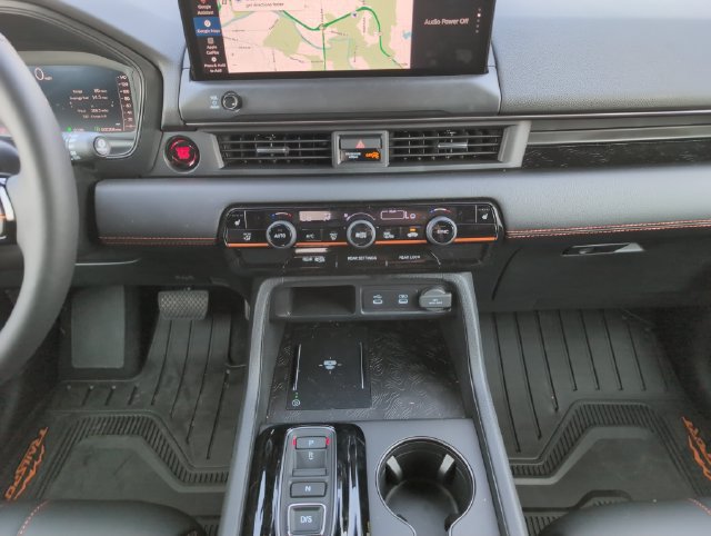 Certified 2026 Honda Pilot TrailSport image 25