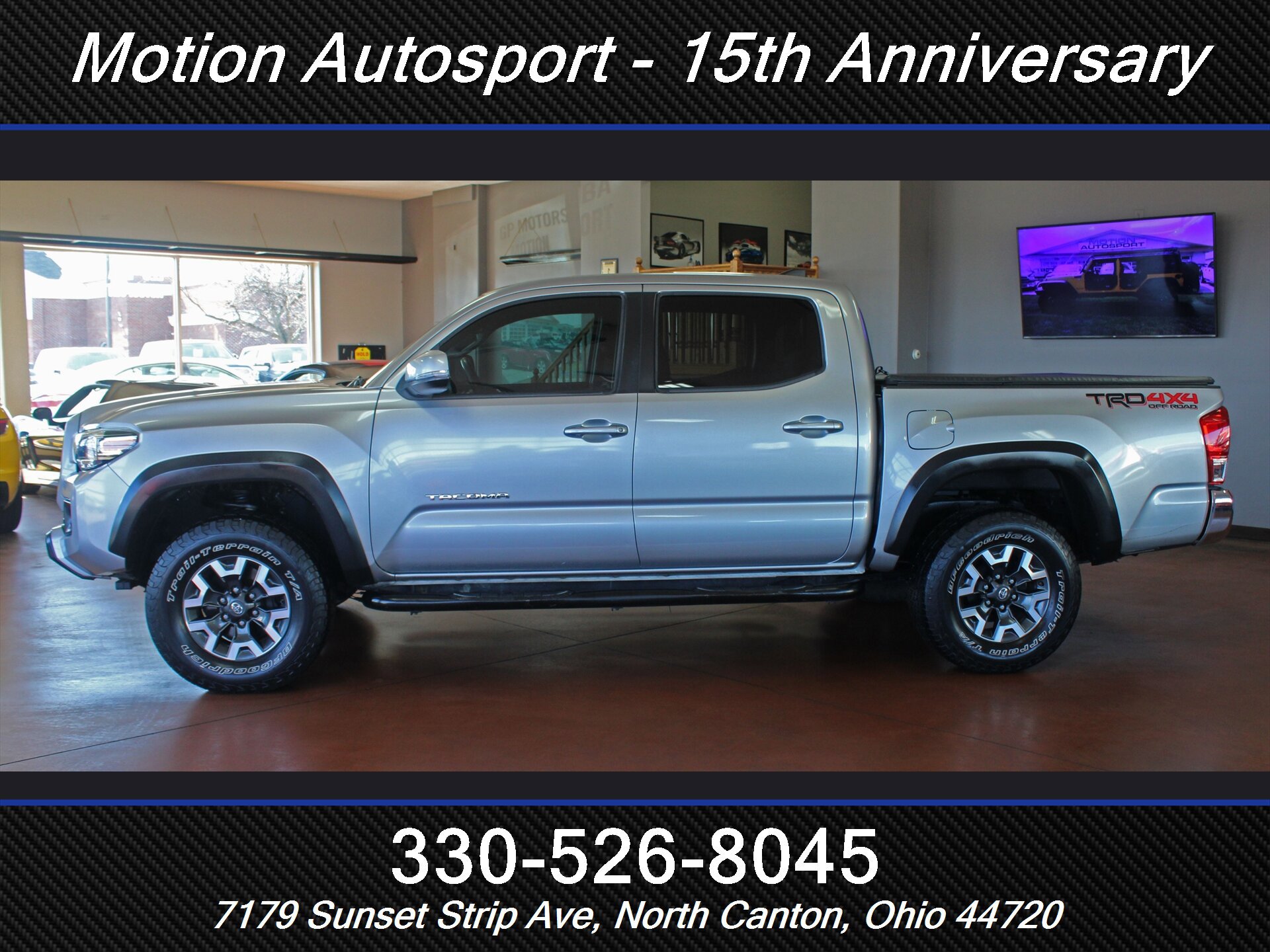 Used 2019 Toyota Tacoma TRD Off-Road AWD/4WD image 7