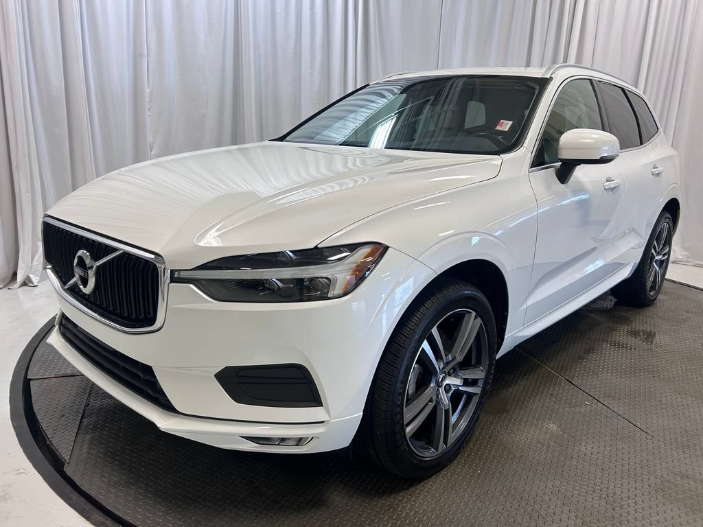 Used 2021 Volvo XC60 T5 Momentum w/ Climate Package FWD image 25