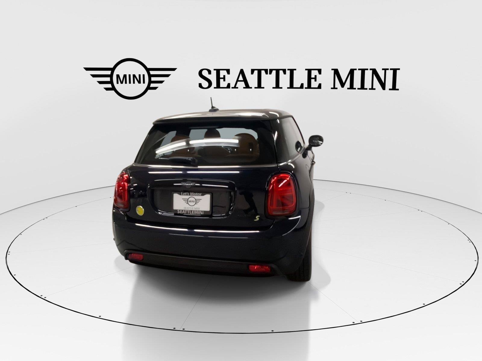 Used 2024 MINI Cooper SE FWD image 10