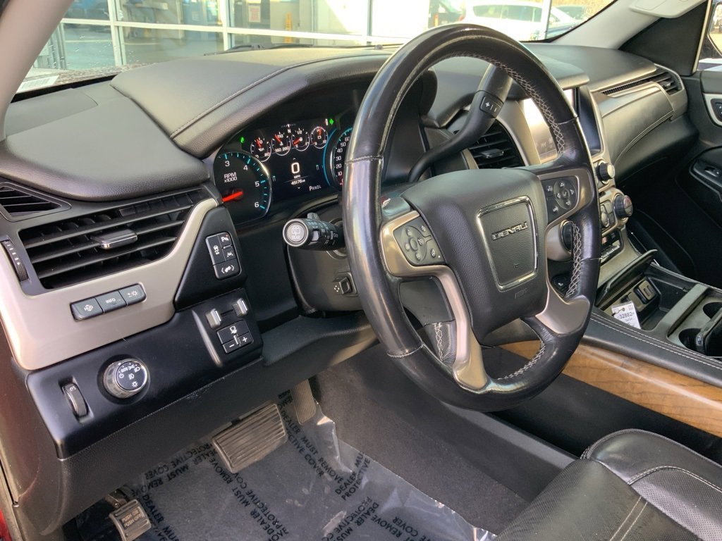 Used 2020 GMC Yukon XL Denali image 14