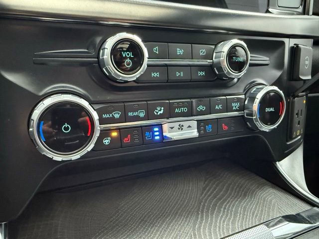 Used 2022 Ford F150 Platinum w/ Equipment Group 701A High image 36