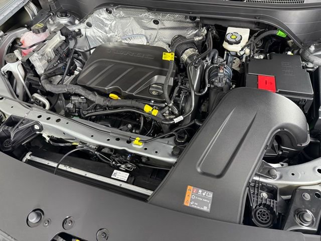 New 2025 Chevrolet Trax LT FWD image 28