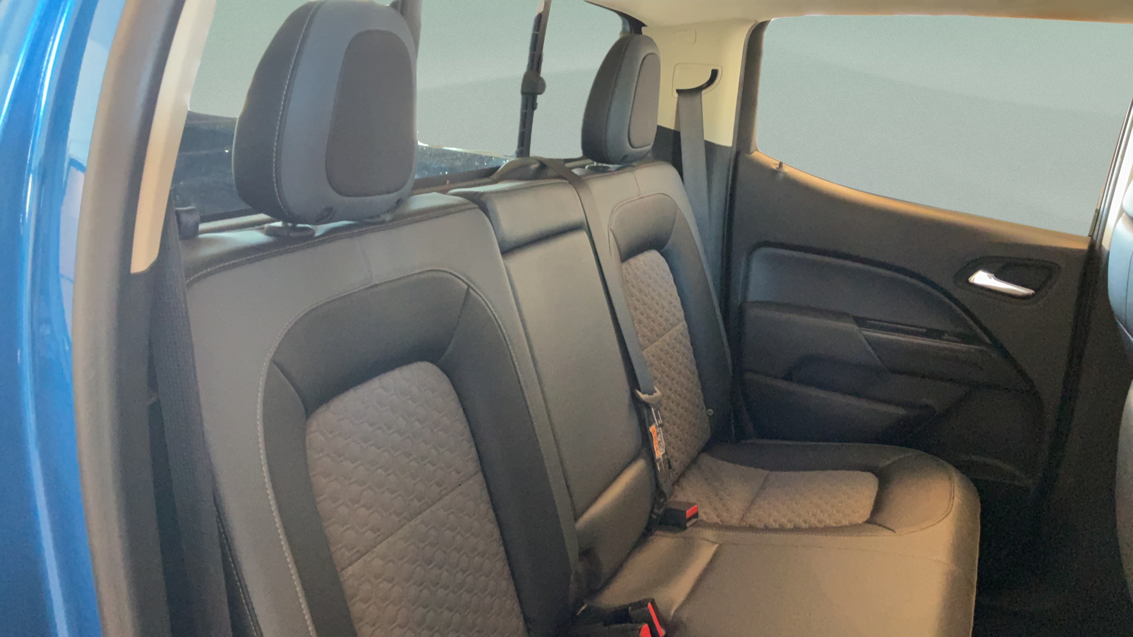 Used 2022 Chevrolet Colorado Z71 AWD/4WD image 26
