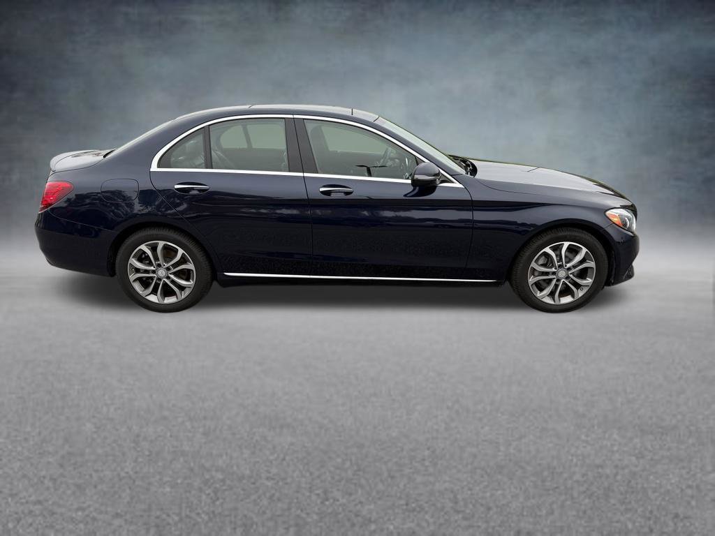 Used 2017 Mercedes-Benz C 300 4MATIC Sedan image 6