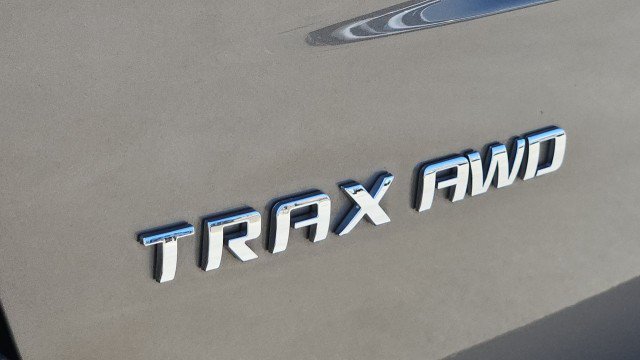Used 2021 Chevrolet Trax LS AWD/4WD image 30