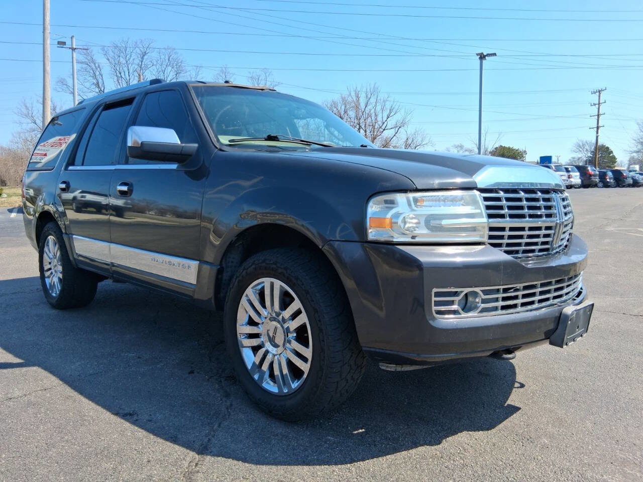 Used 2007 Lincoln Navigator 4WD image 3