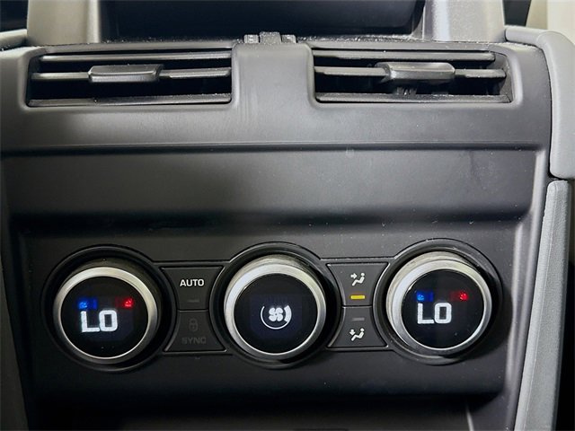 Certified 2023 Land Rover Defender 110 SE image 27