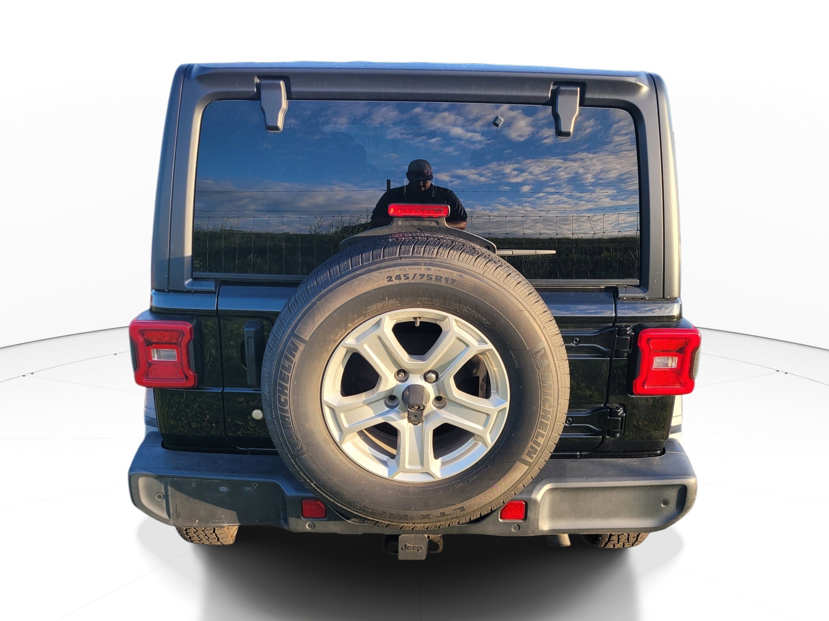 Used 2018 Jeep Wrangler Unlimited Sport S AWD/4WD image 5