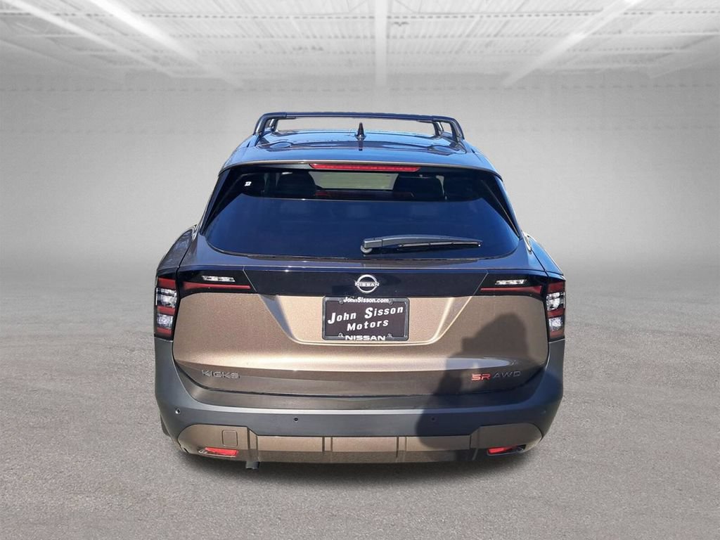 New 2026 Nissan Kicks SR w/ Cold Weather Package AWD/4WD image 4