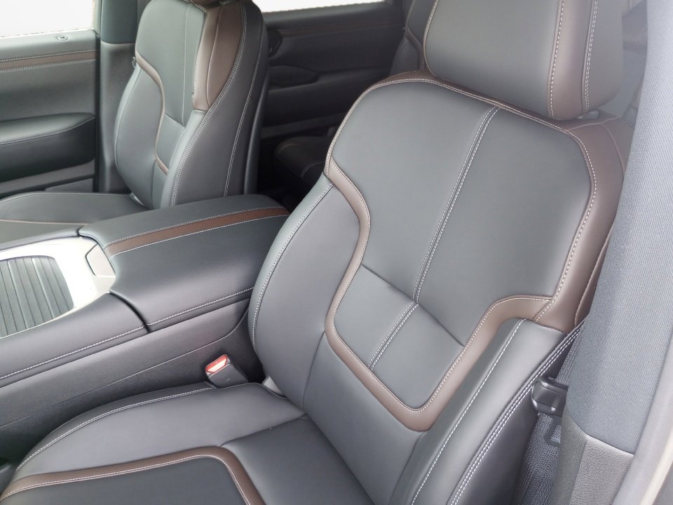 New 2026 Nissan Armada SL image 9