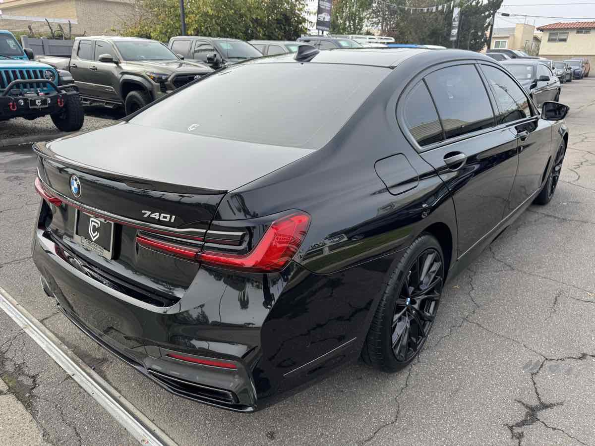 Used 2020 BMW 740i 740i w/ M Sport Package image 7
