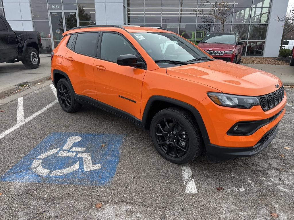 New 2026 Jeep Compass Latitude AWD/4WD image 38
