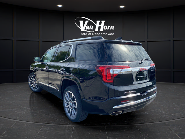 Used 2023 GMC Acadia Denali w/ Denali Technology Package AWD/4WD image 5