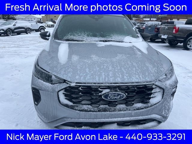 Used 2023 Ford Escape ST-Line w/ Tech Pack #1 image 9