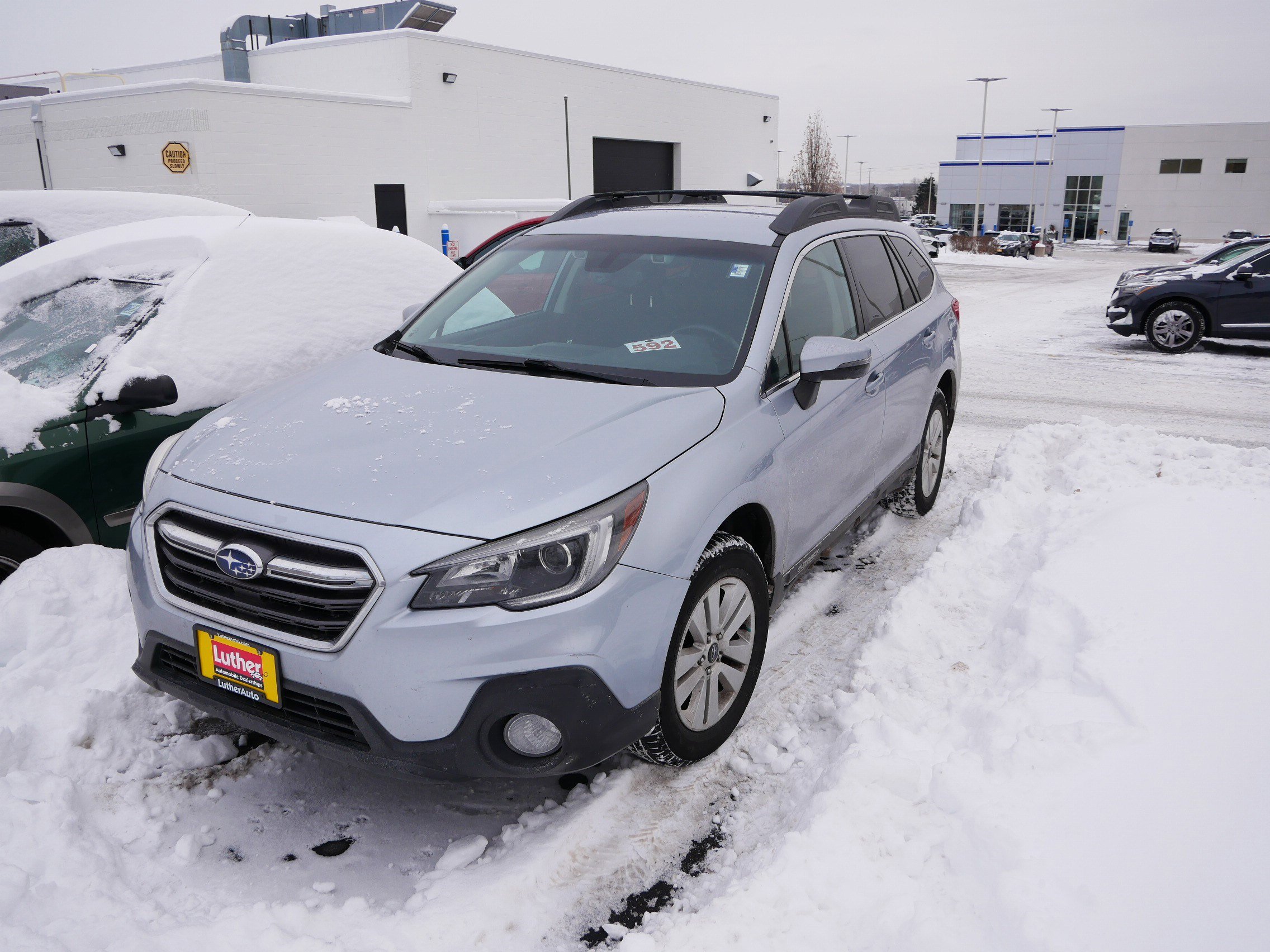 Used 2018 Subaru Outback 2.5i Premium image 3