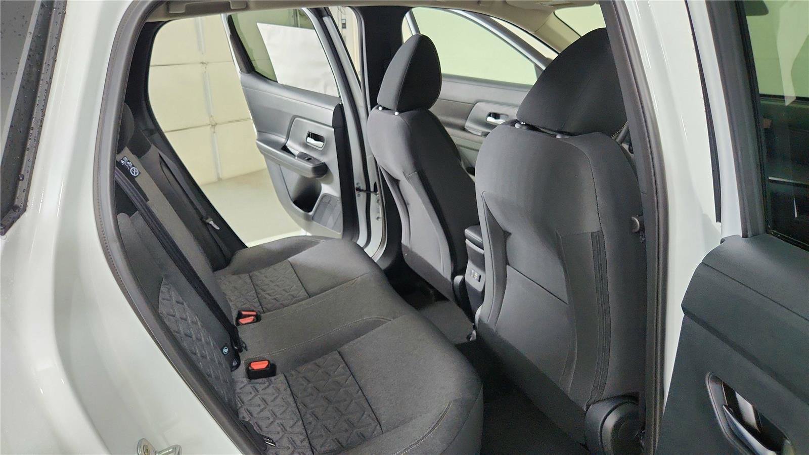 New 2026 Nissan Kicks SV w/ Charging Package image 24