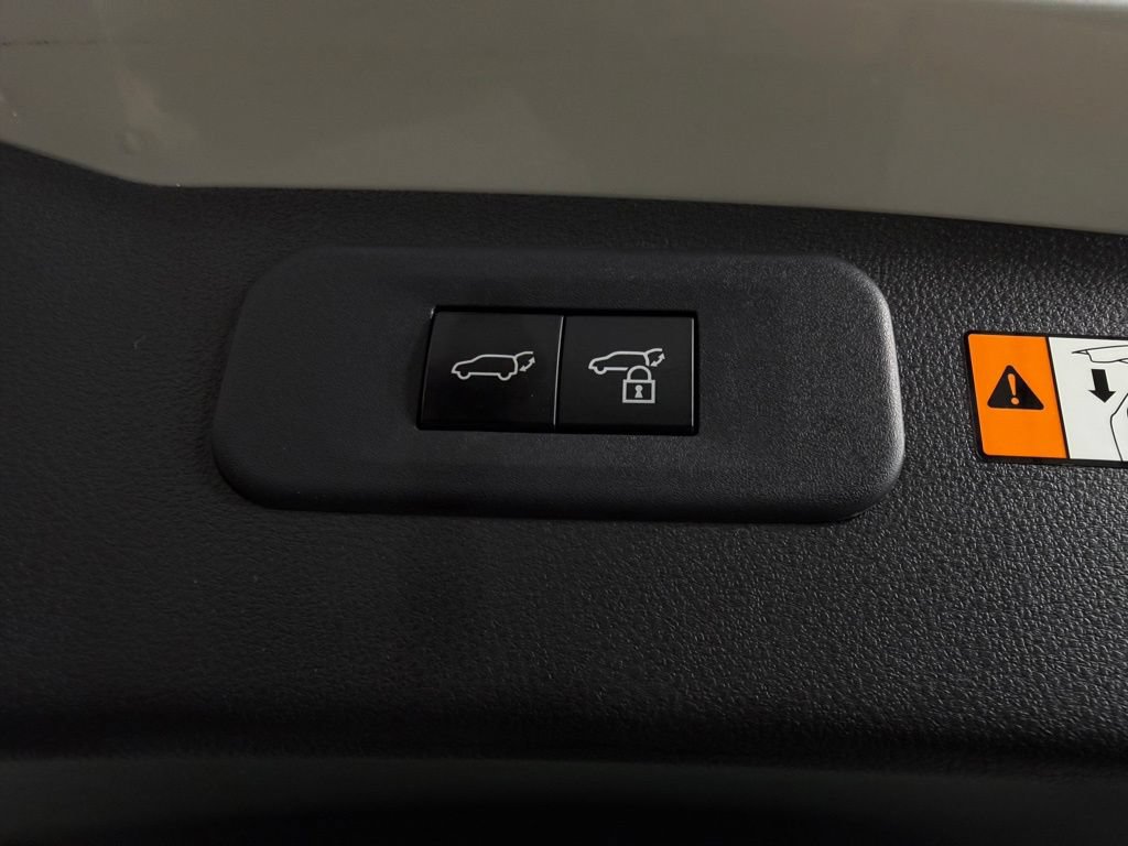 Used 2025 Lexus NX 250 FWD image 31
