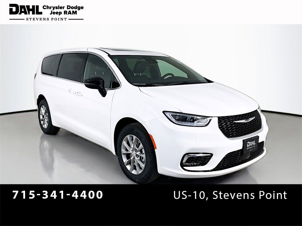 New 2026 Chrysler Pacifica Select image 1