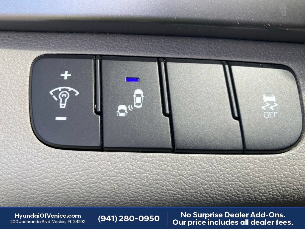 Used 2018 Hyundai Elantra Value Edition FWD image 14
