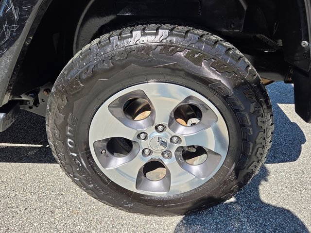 Used 2016 Jeep Wrangler Unlimited Sahara image 7