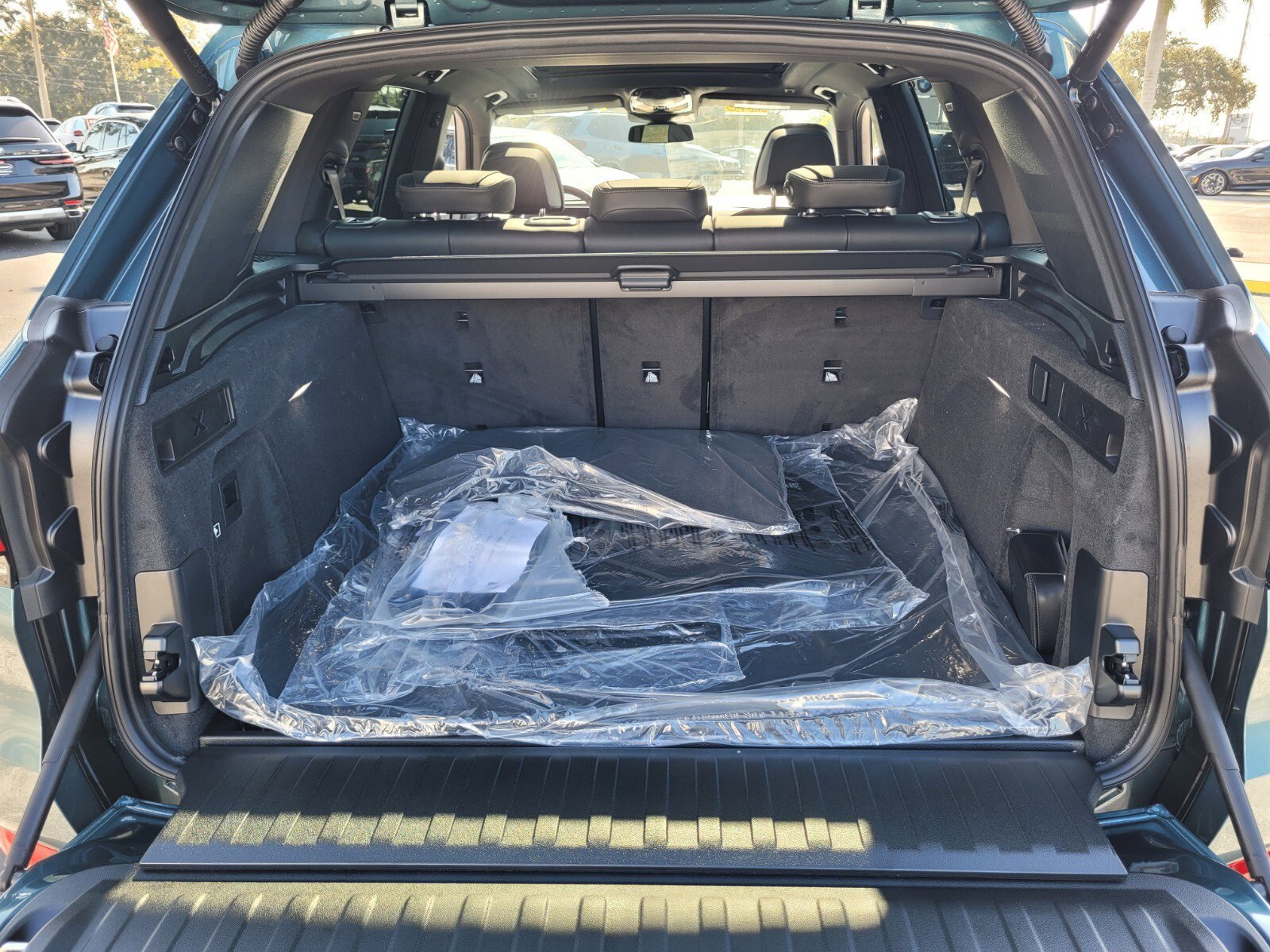 New 2026 BMW X5 sDrive40i image 15