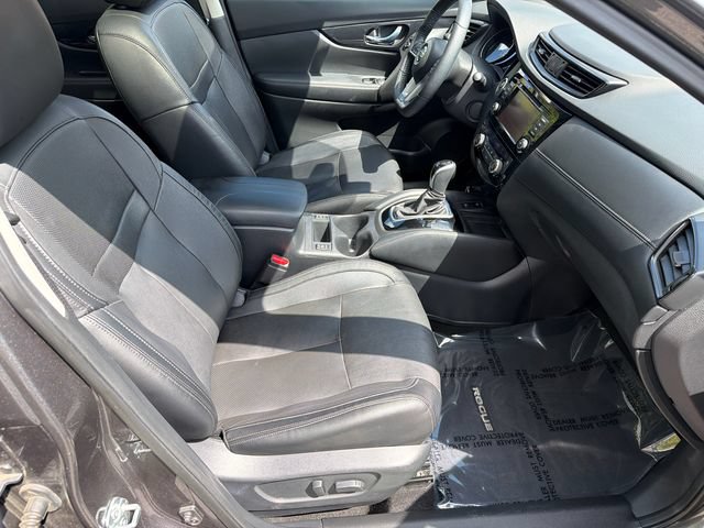 Used 2019 Nissan Rogue SL w/ Premium Package AWD/4WD image 14