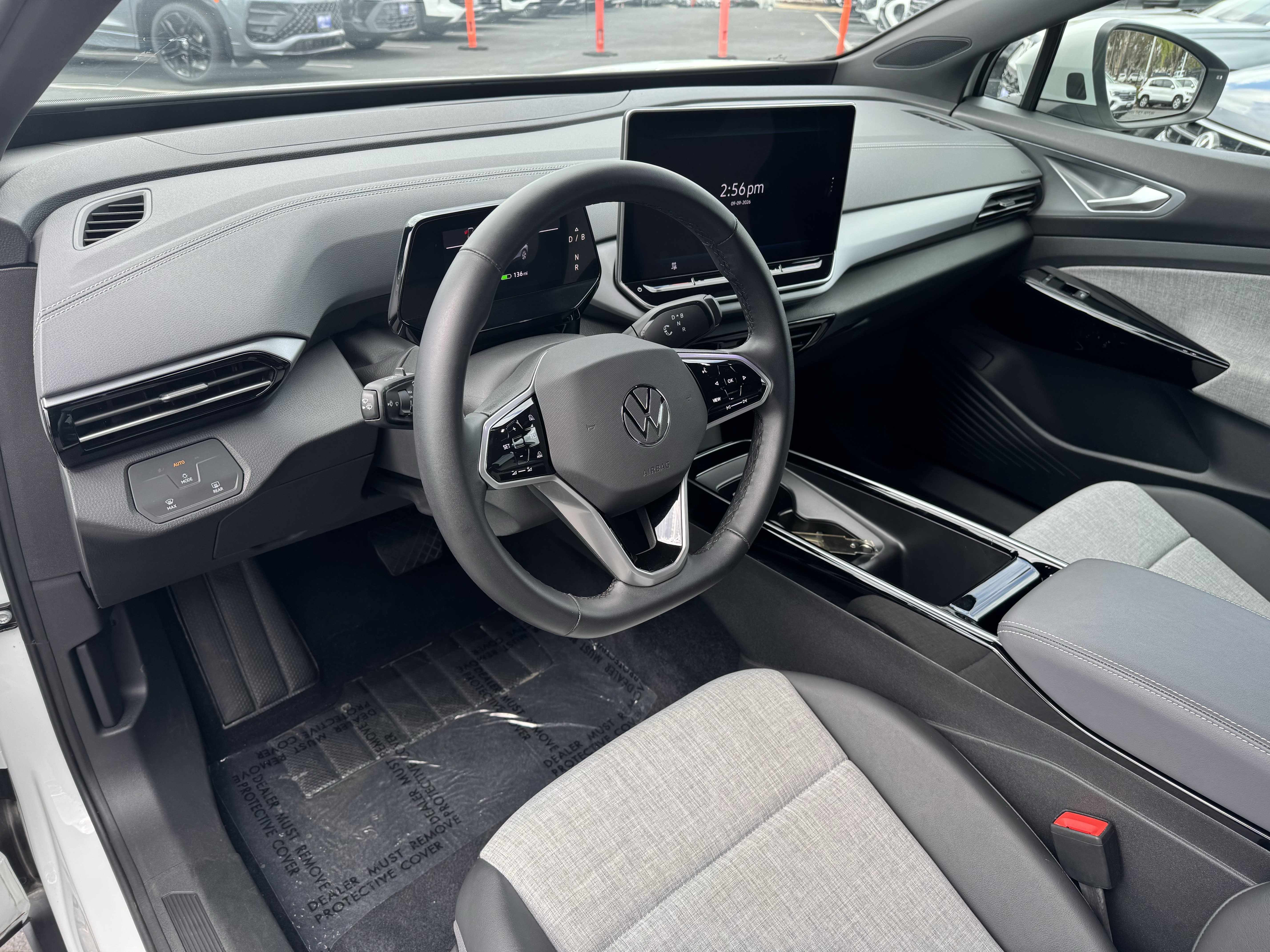 Used 2025 Volkswagen ID.4 Pro RWD image 15