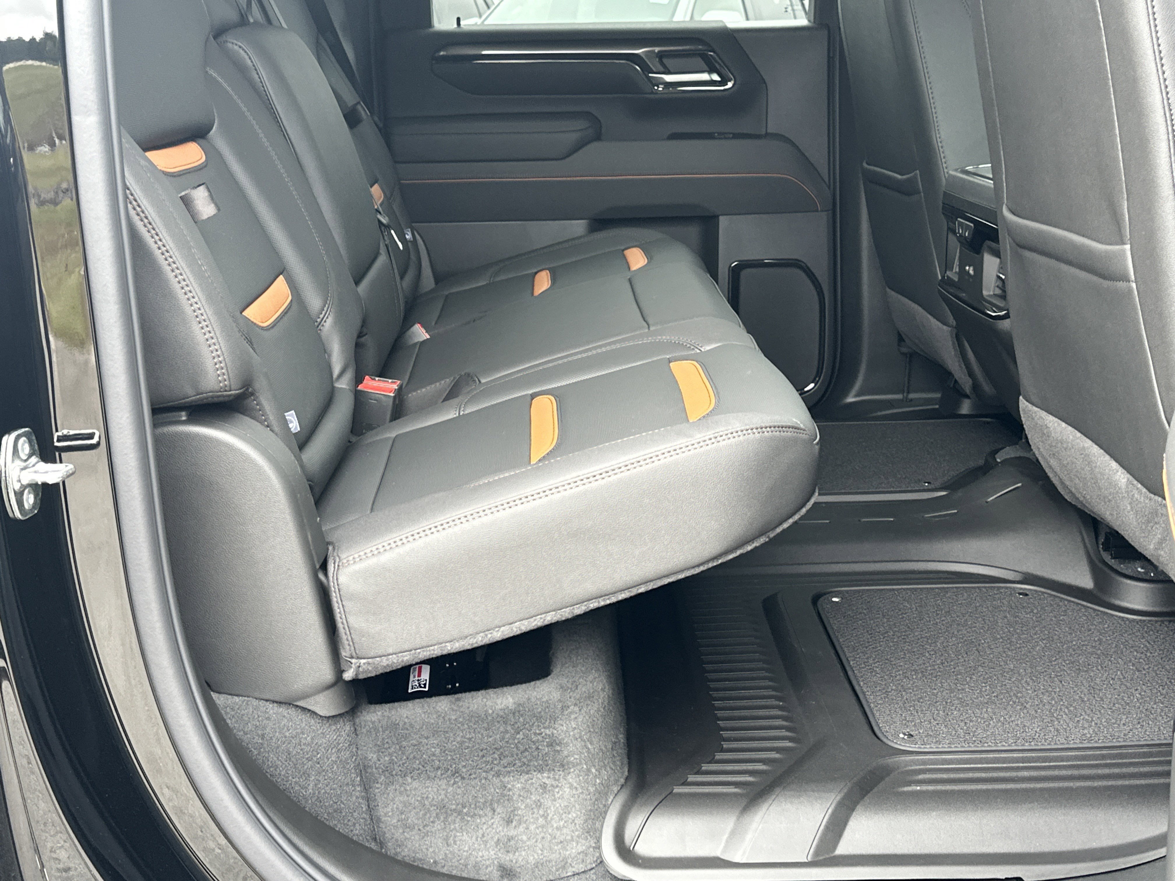 New 2026 GMC Sierra 2500 AT4 w/ AT4 Preferred Package image 15