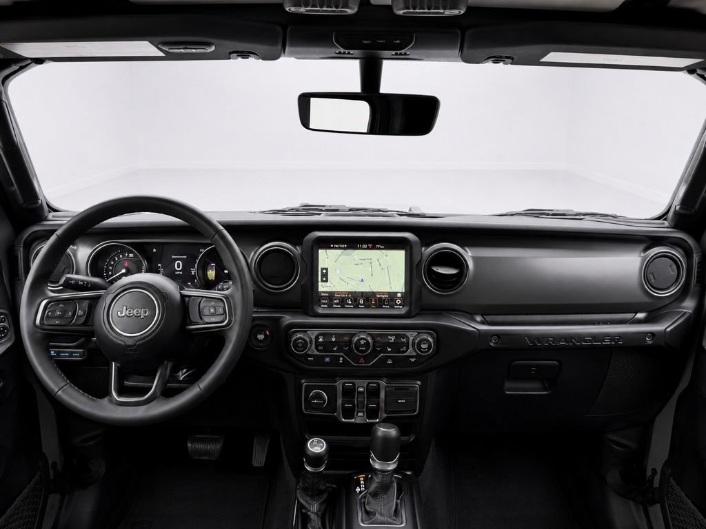 Used 2023 Jeep Wrangler Unlimited w/ Cold Weather Group AWD/4WD image 22
