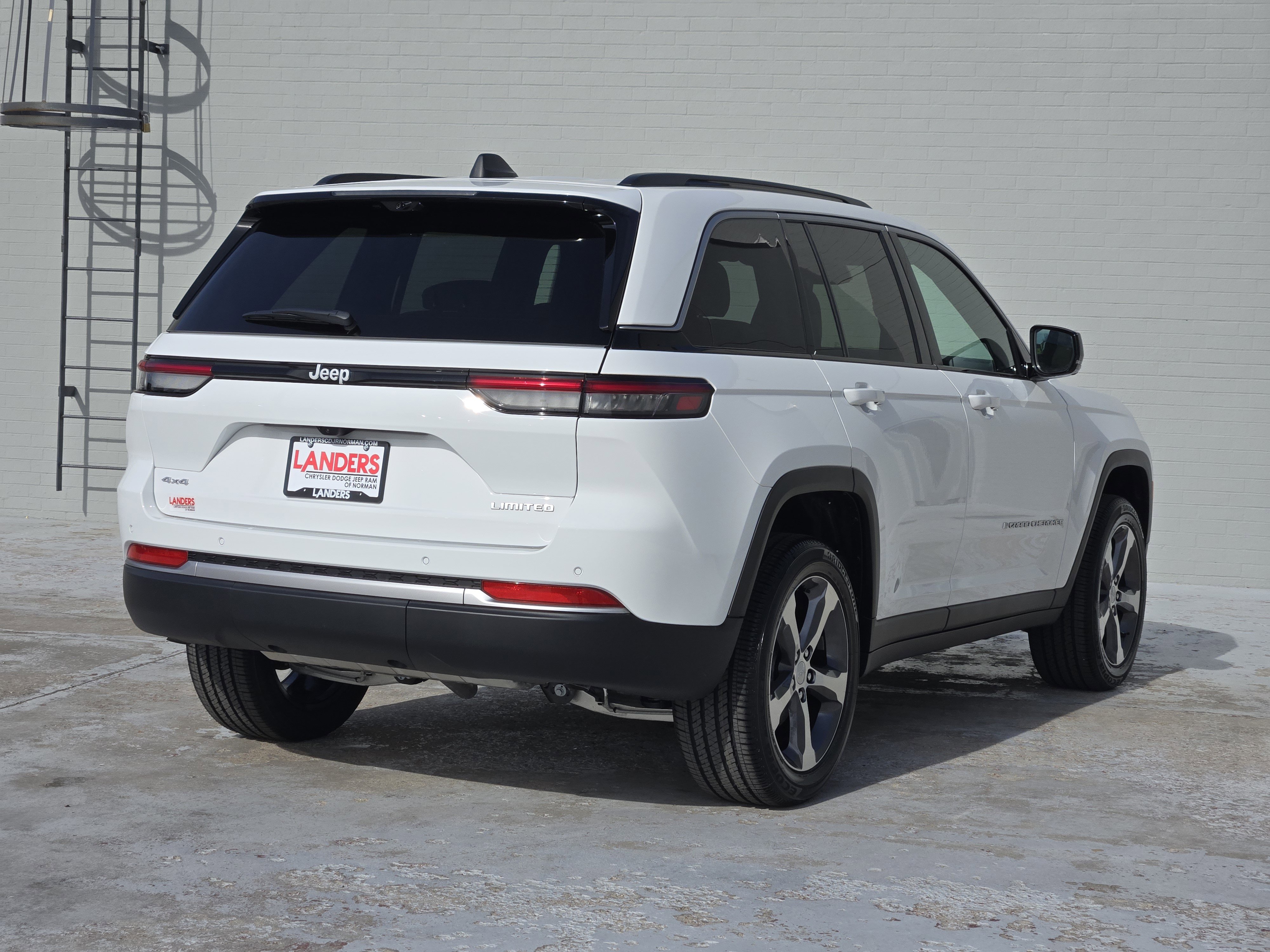 New 2026 Jeep Grand Cherokee Limited image 4