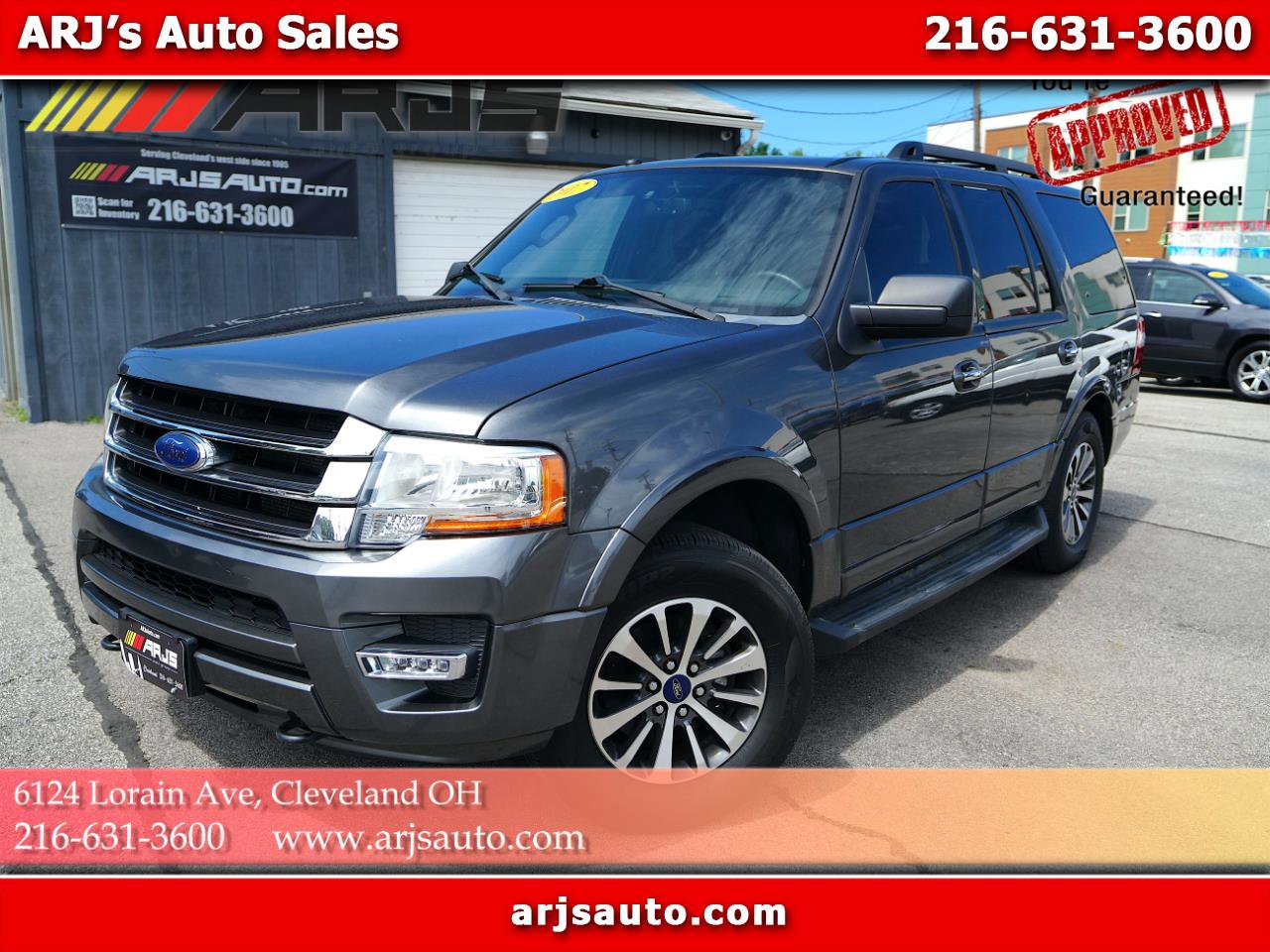Used 2017 Ford Expedition XLT w/ Equipment Group 202A image 1