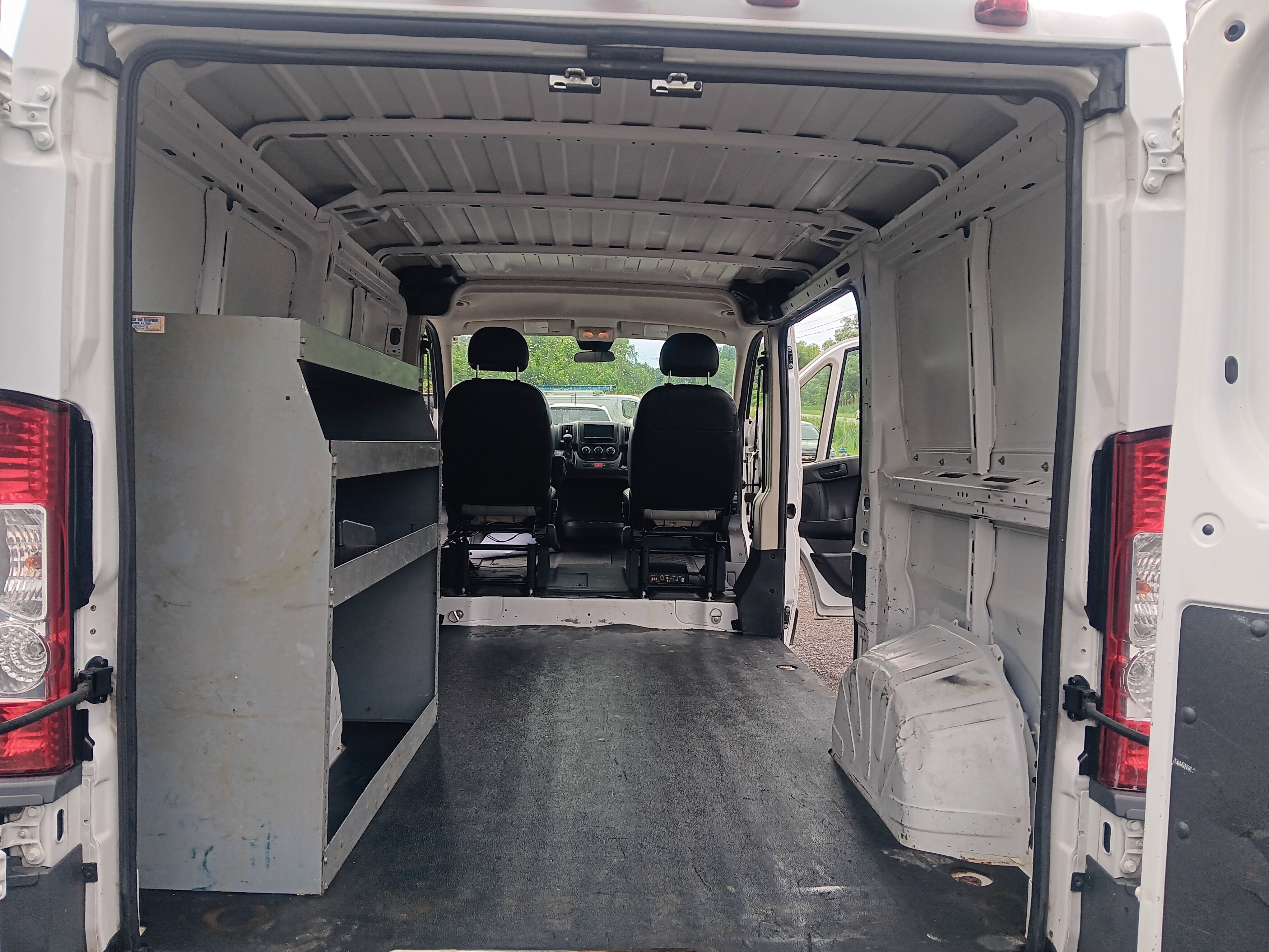 Used 2015 RAM ProMaster 1500 FWD image 12