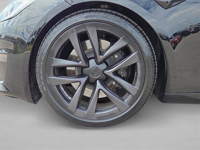 Used 2024 Tesla Model S AWD/4WD image 25